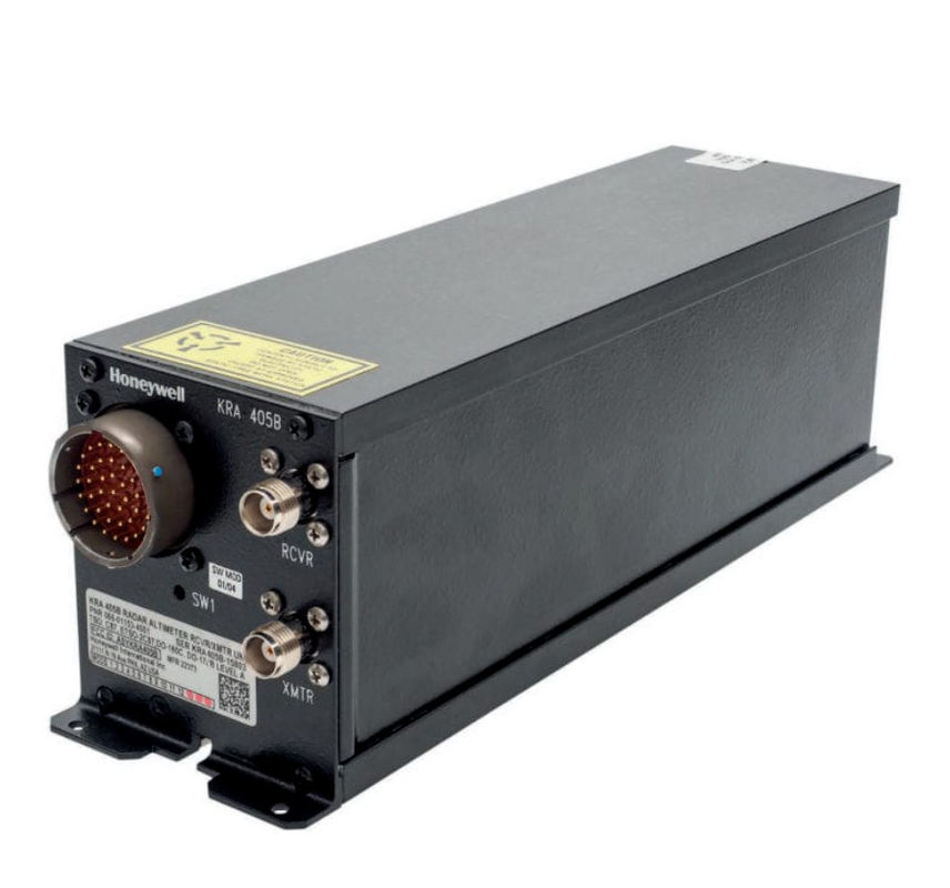 ARINC 429 Dijital Uçak Radar Yükseklik Ölçücüsü Hafif 2.5Lbs Rak Montajı